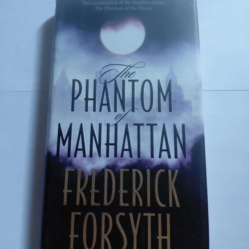 'The Phantom of Manhattan' Book - Black and White Cover